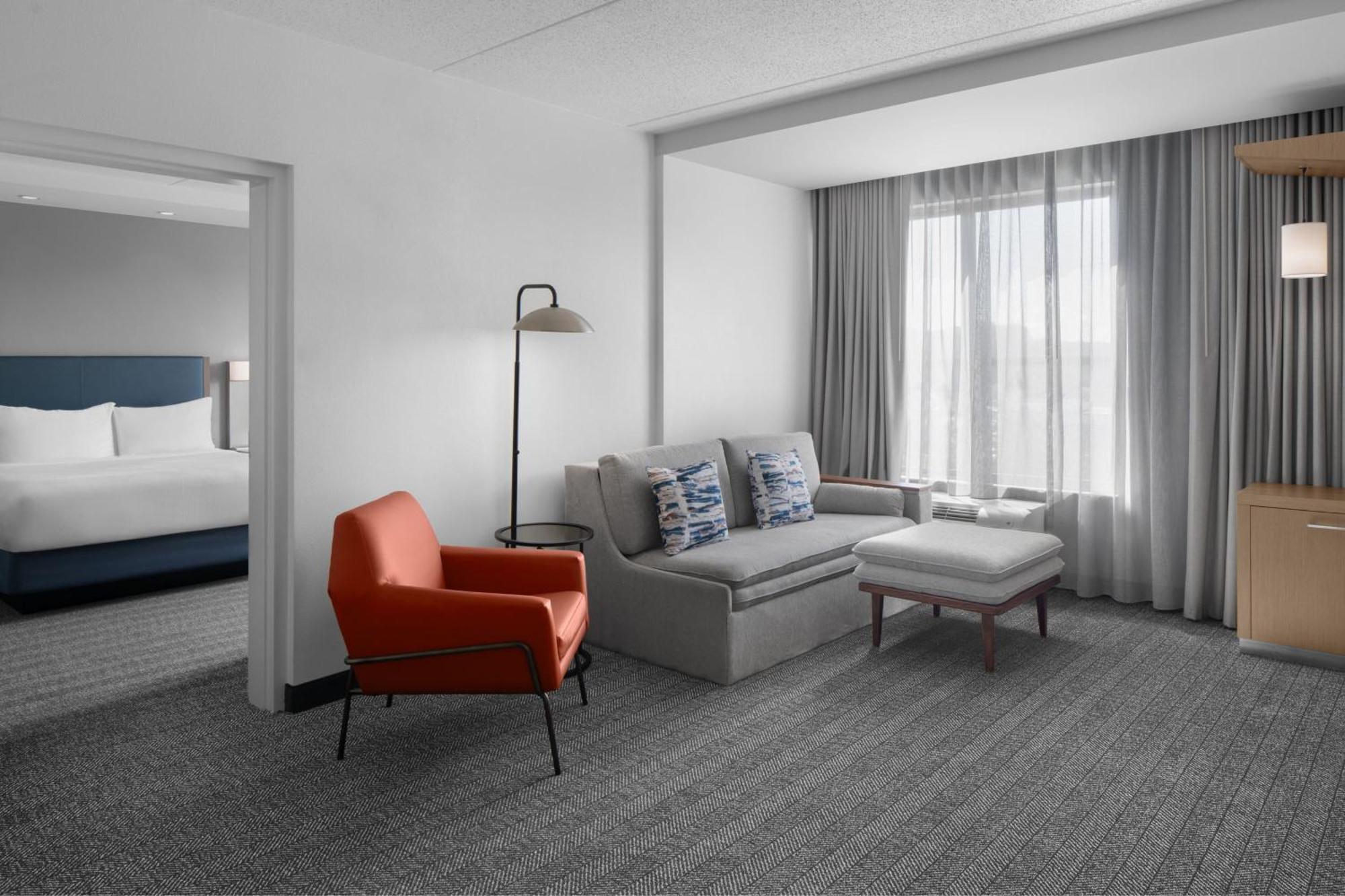 Courtyard By Marriott Charleston Саммервилл Экстерьер фото